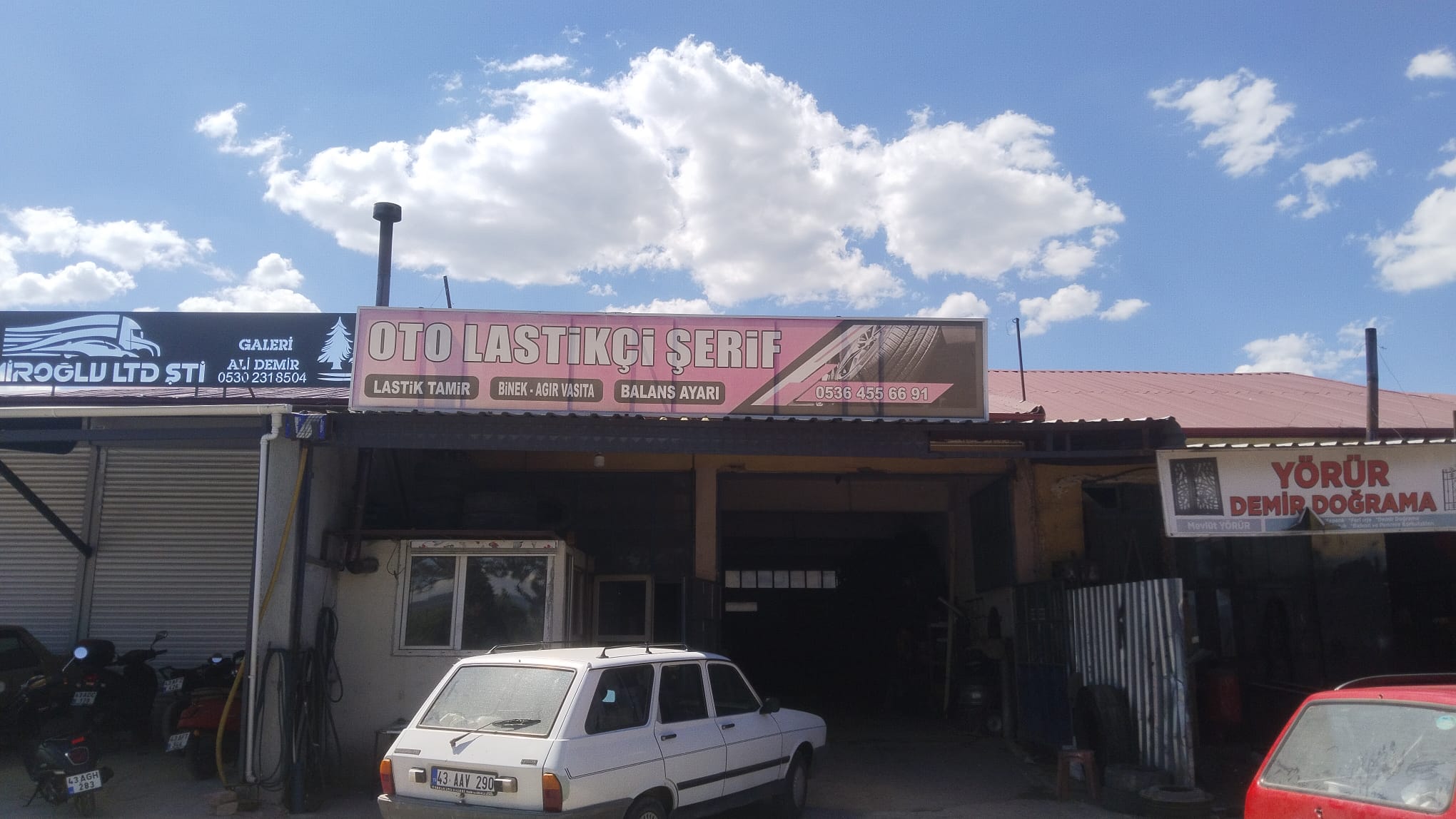 Oto Lastikçi Şerif Gediz dükkan tabelası